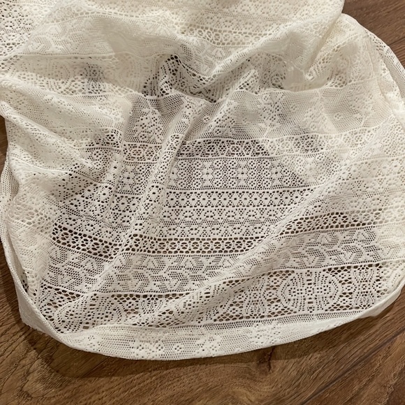 Lace Top from Garage - Picture 5 of 6